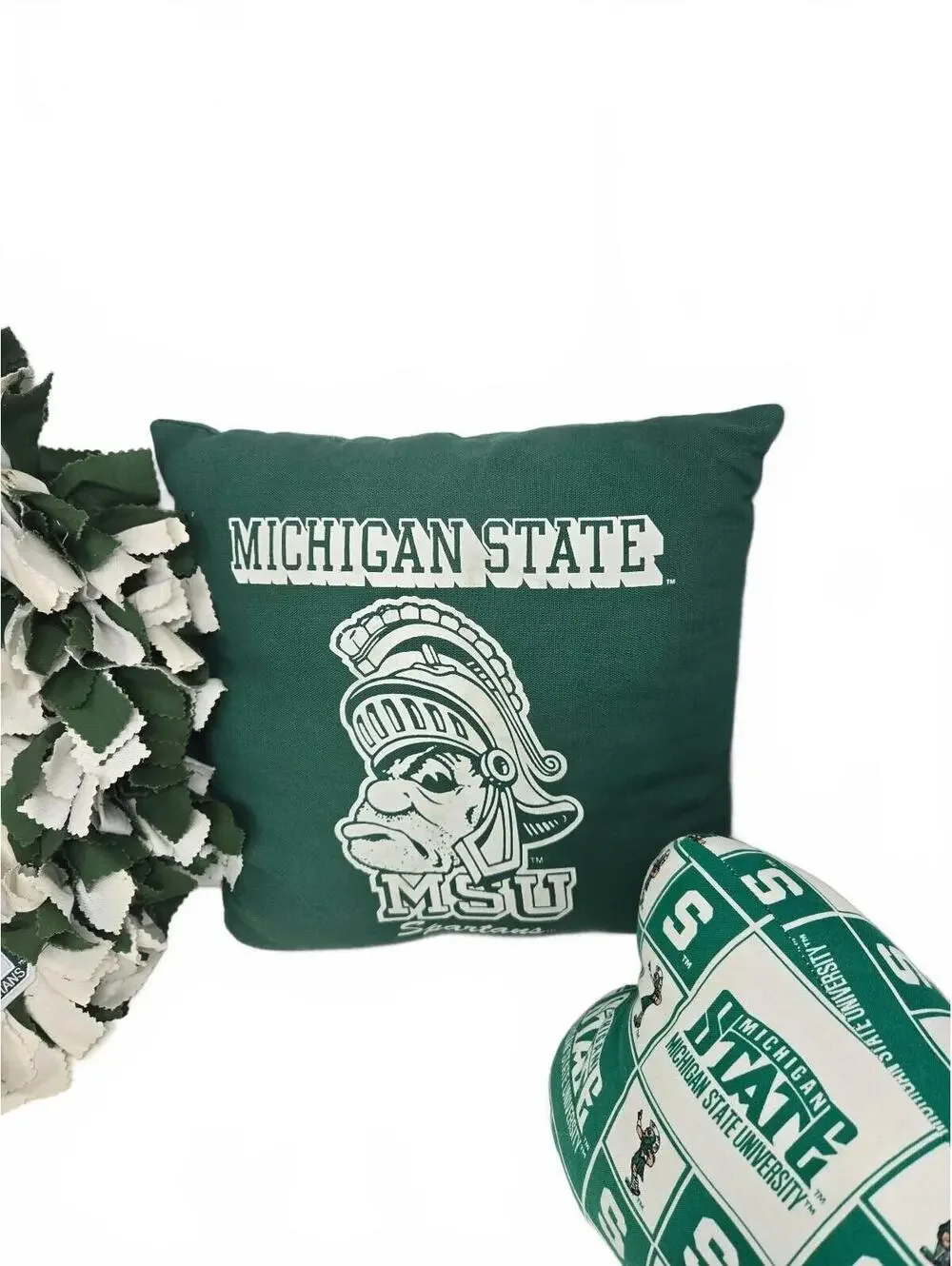 Michigan State Spartans Pillow and Wreath Lot
